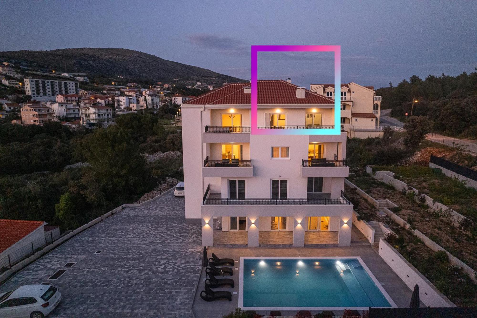 Villa Barbara & Zoran With Heated Swimming Pool Seget Vranjica Chambre photo