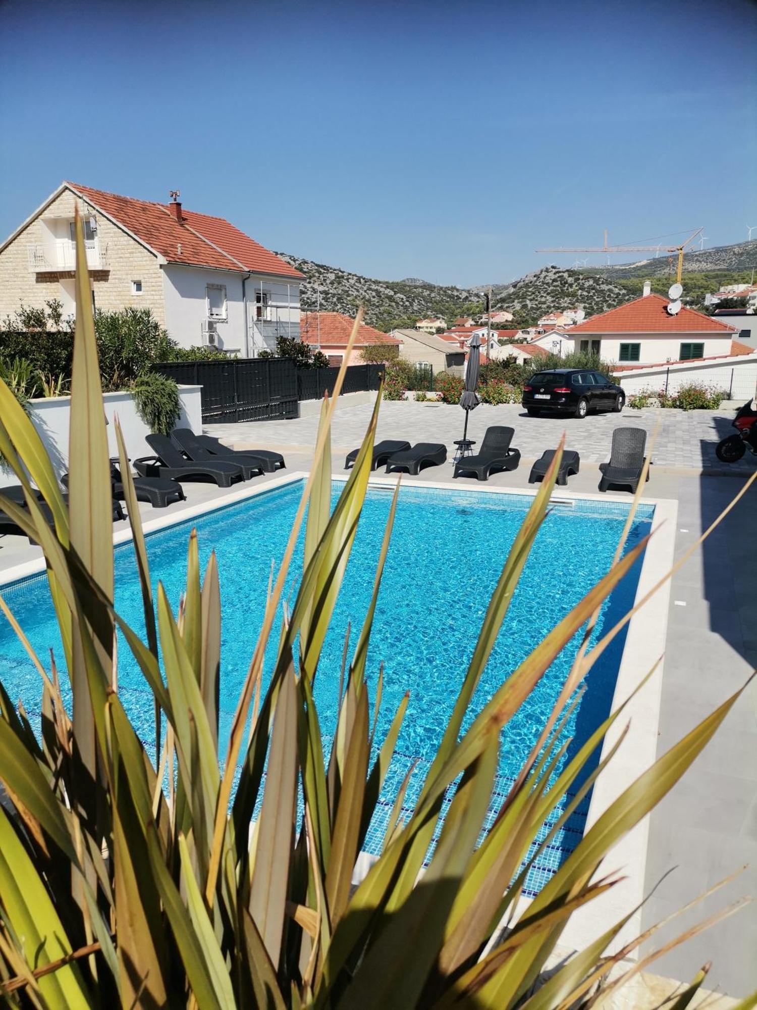 Villa Barbara & Zoran With Heated Swimming Pool Seget Vranjica Extérieur photo
