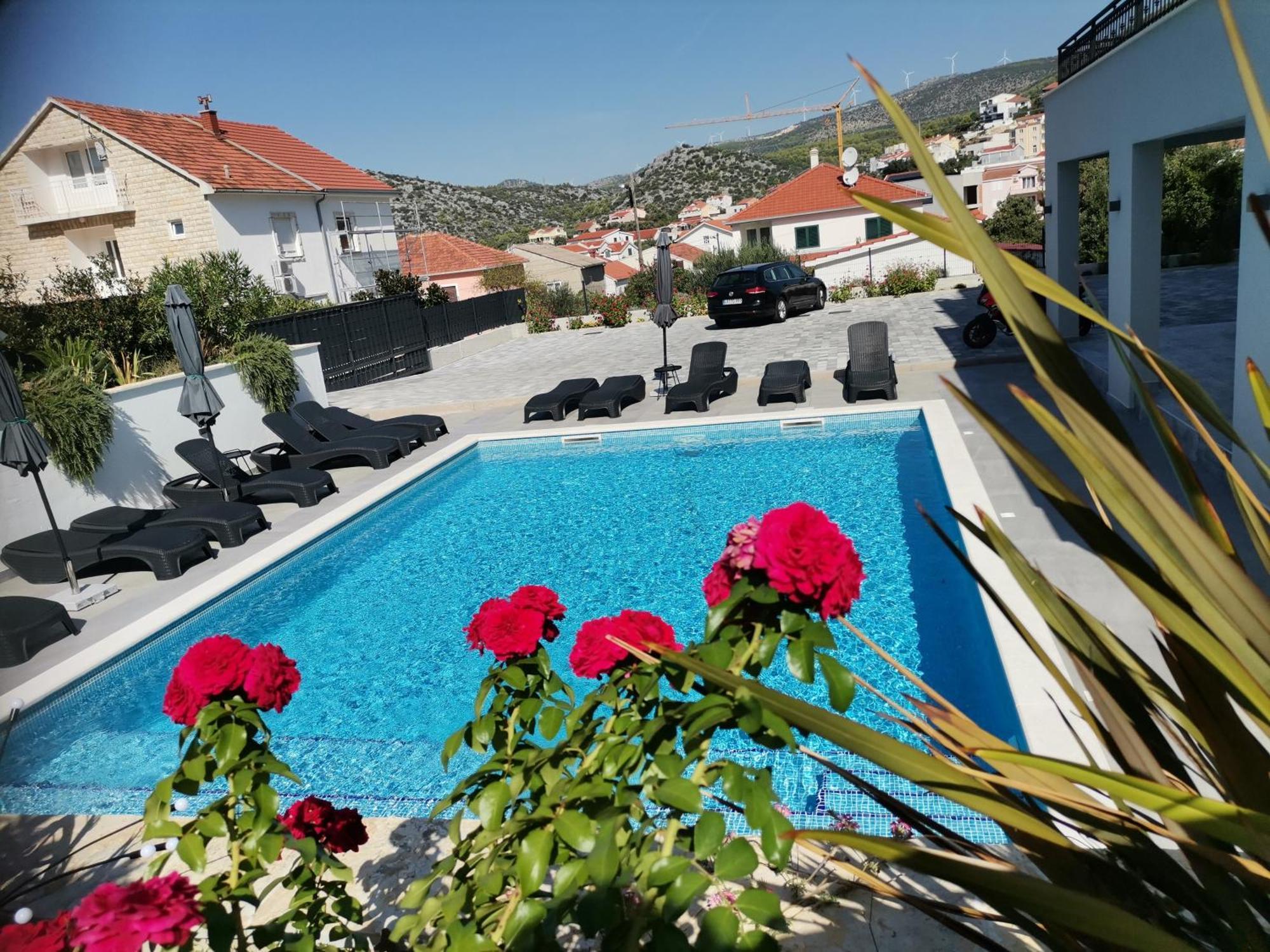 Villa Barbara & Zoran With Heated Swimming Pool Seget Vranjica Extérieur photo